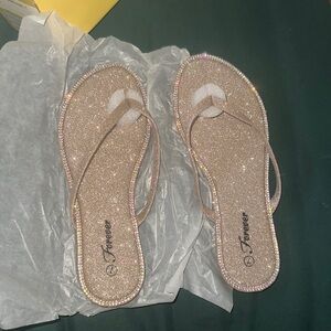 Size 7 glitter/crystal champagne color sandals